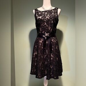 Black lace sleeveless dress w/ivory underlay size 6